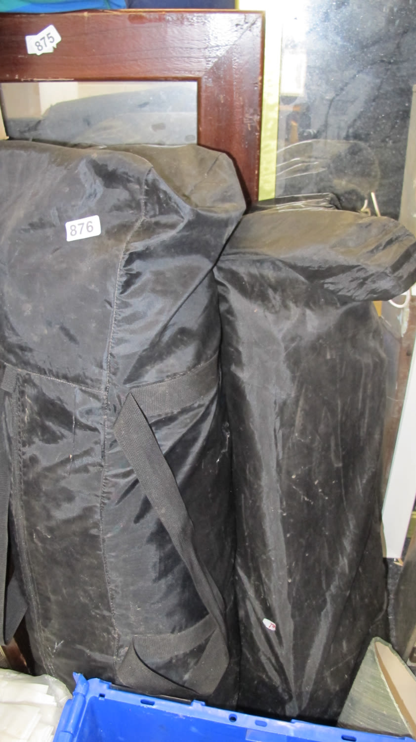 Lot 876: tent