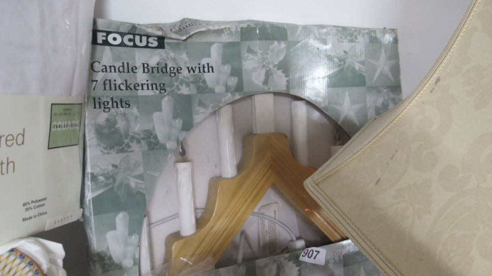 Lot 907: Xmas candle light bridge