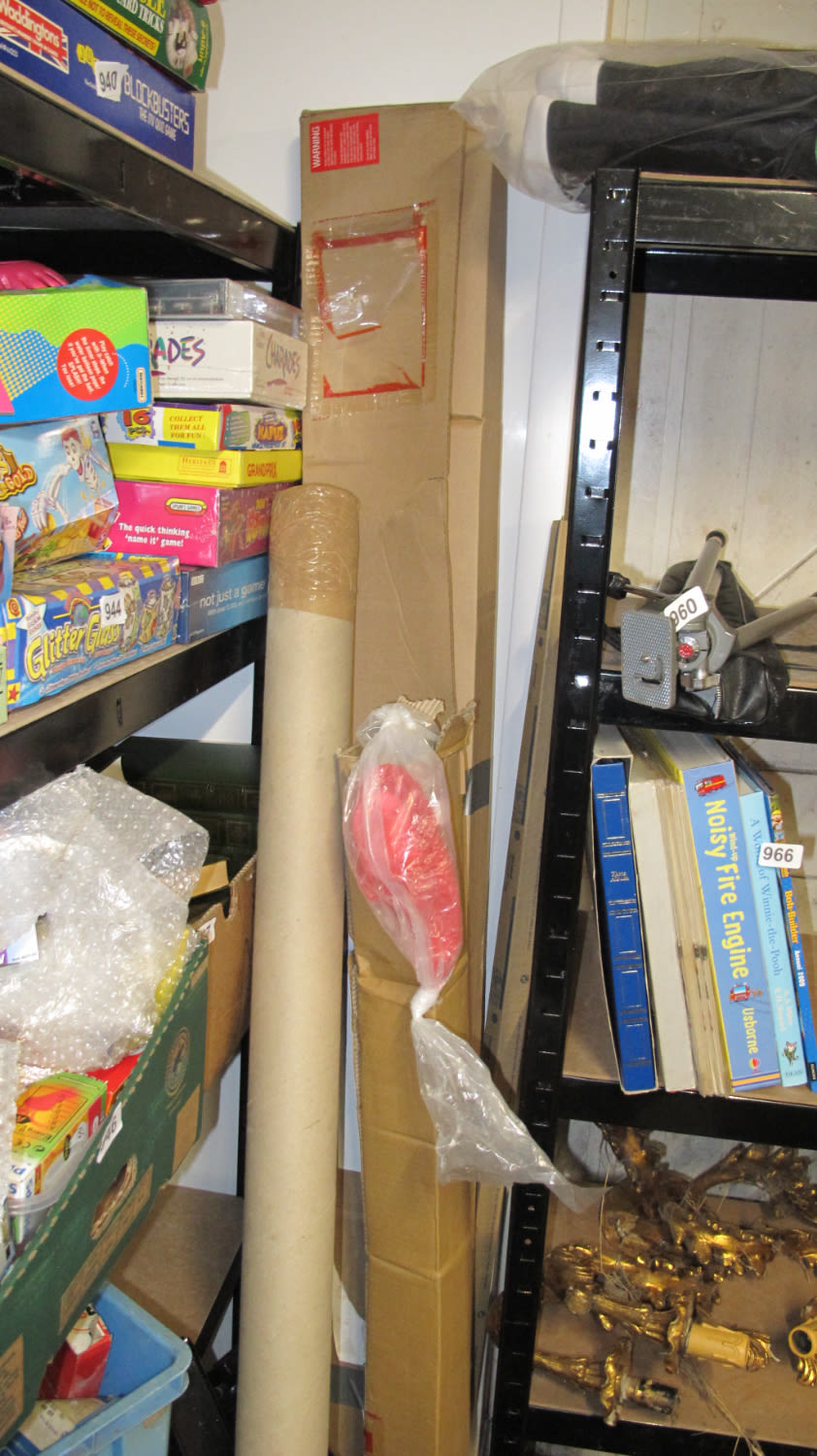 Lot 955: various blinds