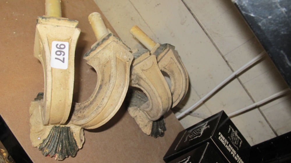 Lot 967: 2 Wall candle effect light fittings
