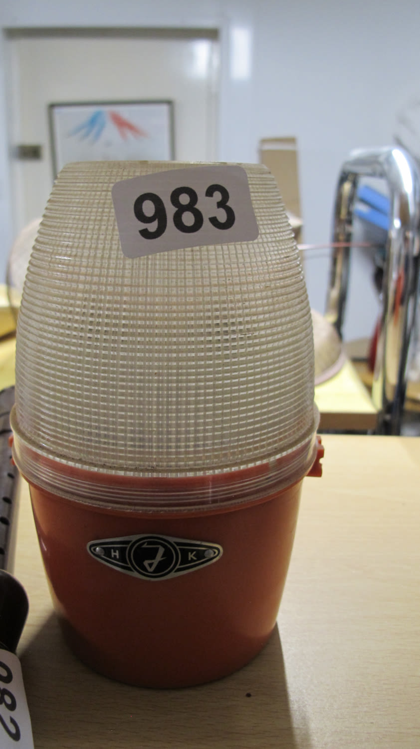 Lot 983: Camping lantern