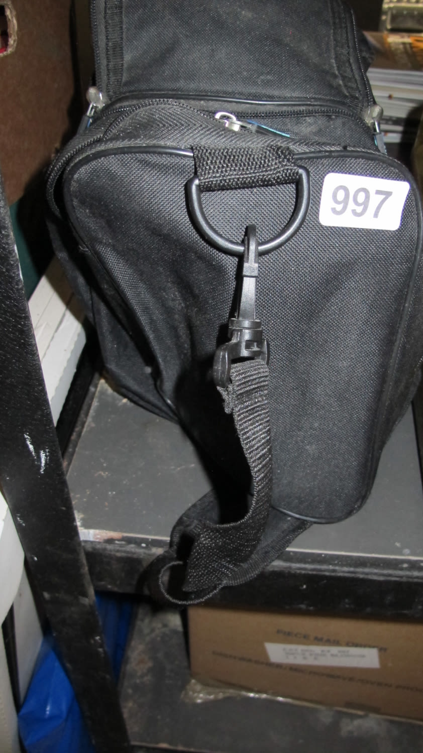 Lot 997: Boot bag