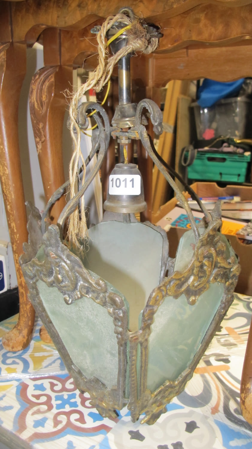 Lot 1011: Exquisite Glass and pewter pendant ceiling light