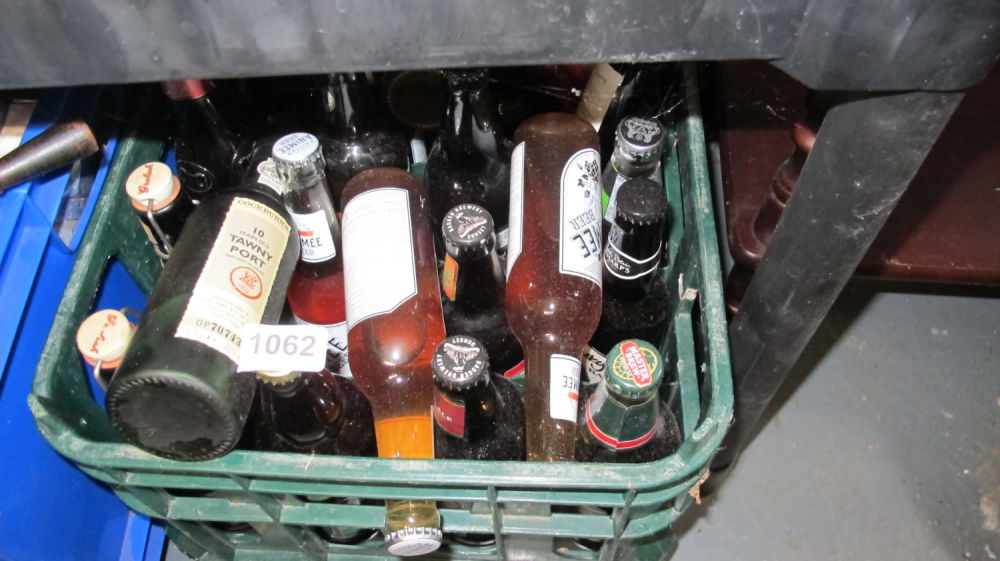 Lot 1062: Box of misc bottles of booze