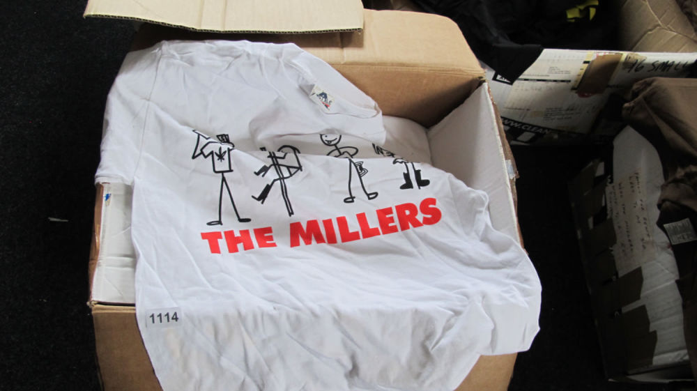 Lot 1114: Box of t shirts