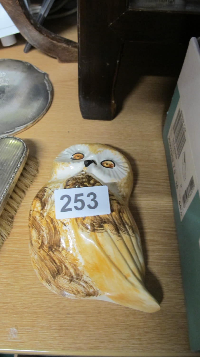 Lot 253: Ceramic owl