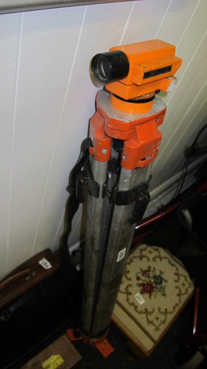 Lot 286: Theodolite