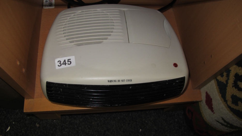 Lot 345: Electric fan heater