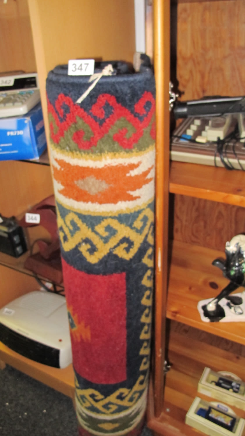 Lot 347: A rug