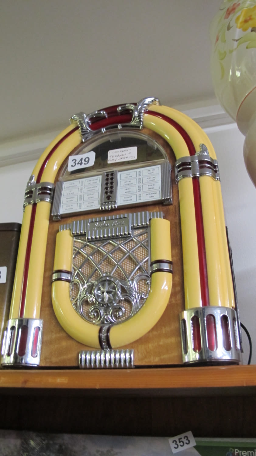 Lot 349: Wurlitzer styled CD player