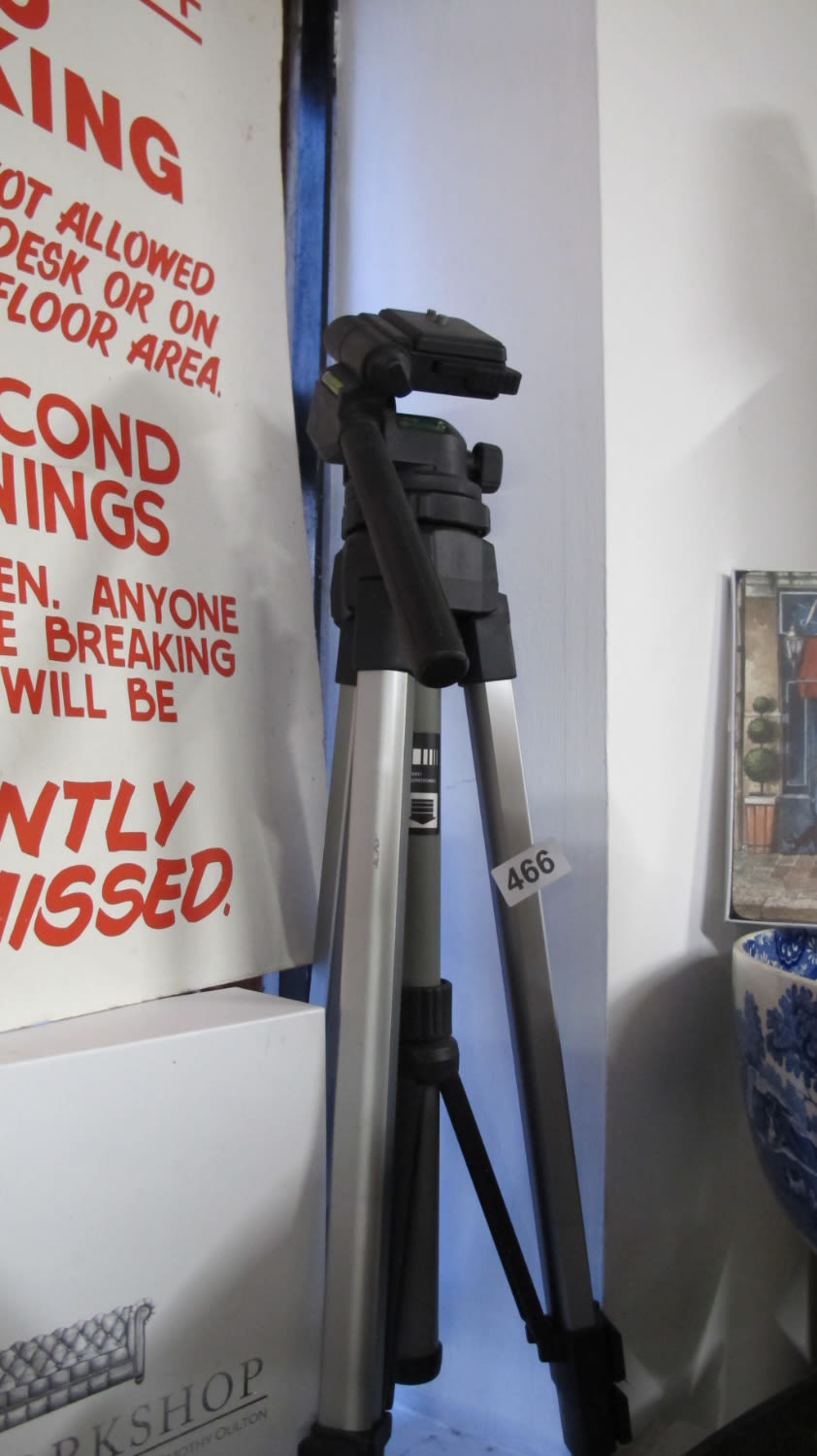 Lot 466: Camera tripod