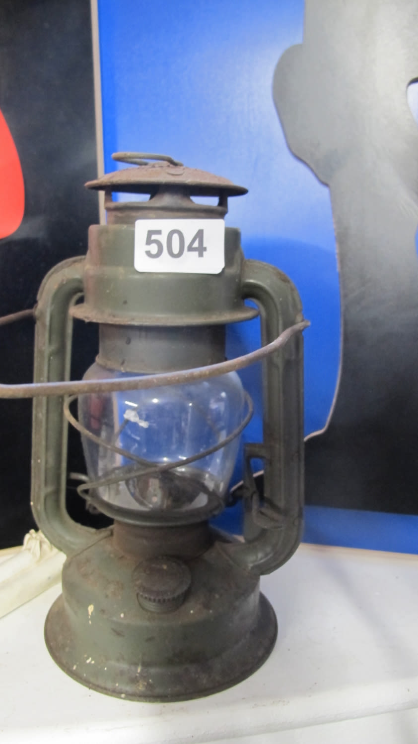 Lot 504: Hurricane lamp