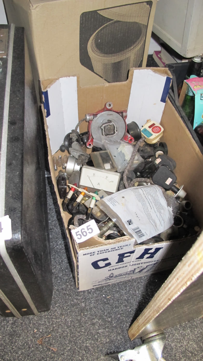 Lot 565: box of electrical misc.
