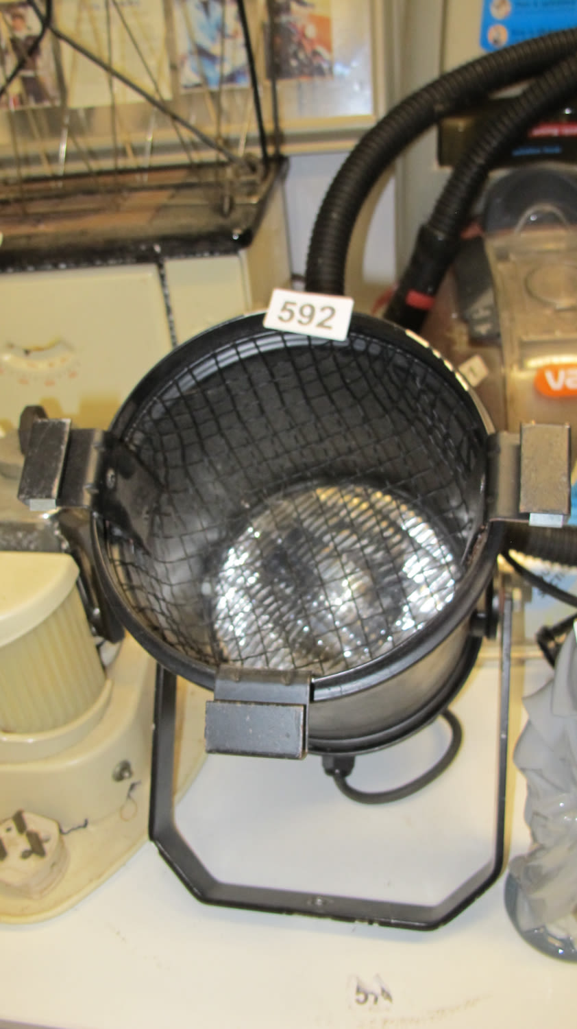 Lot 592: spotlight