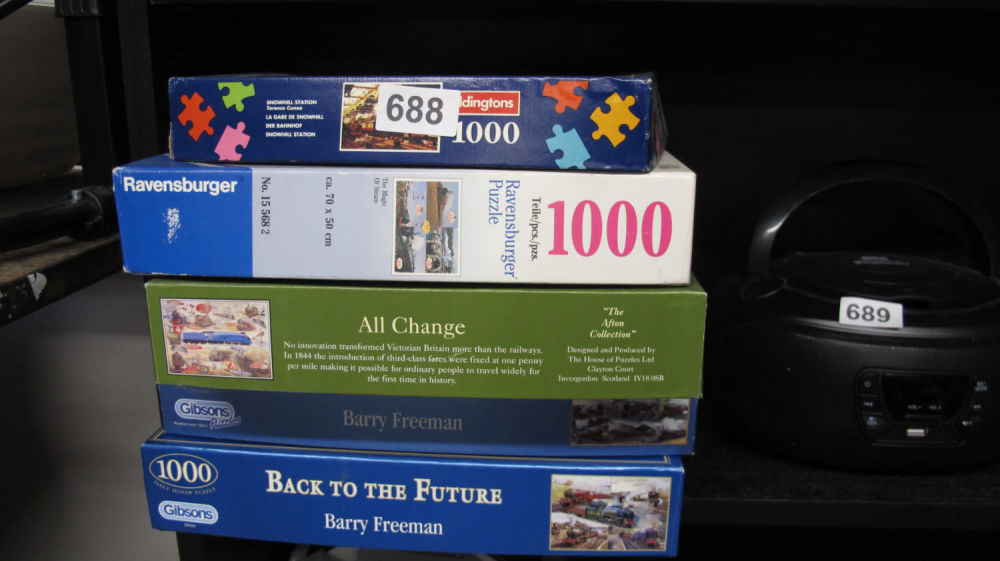 Lot 688: Jigsaw puzzles