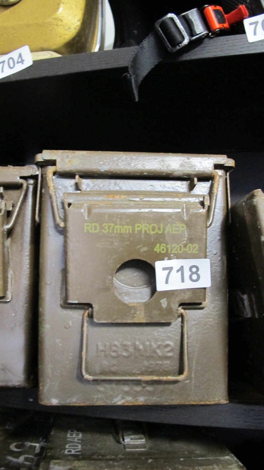 Lot 718: Ammunition box 