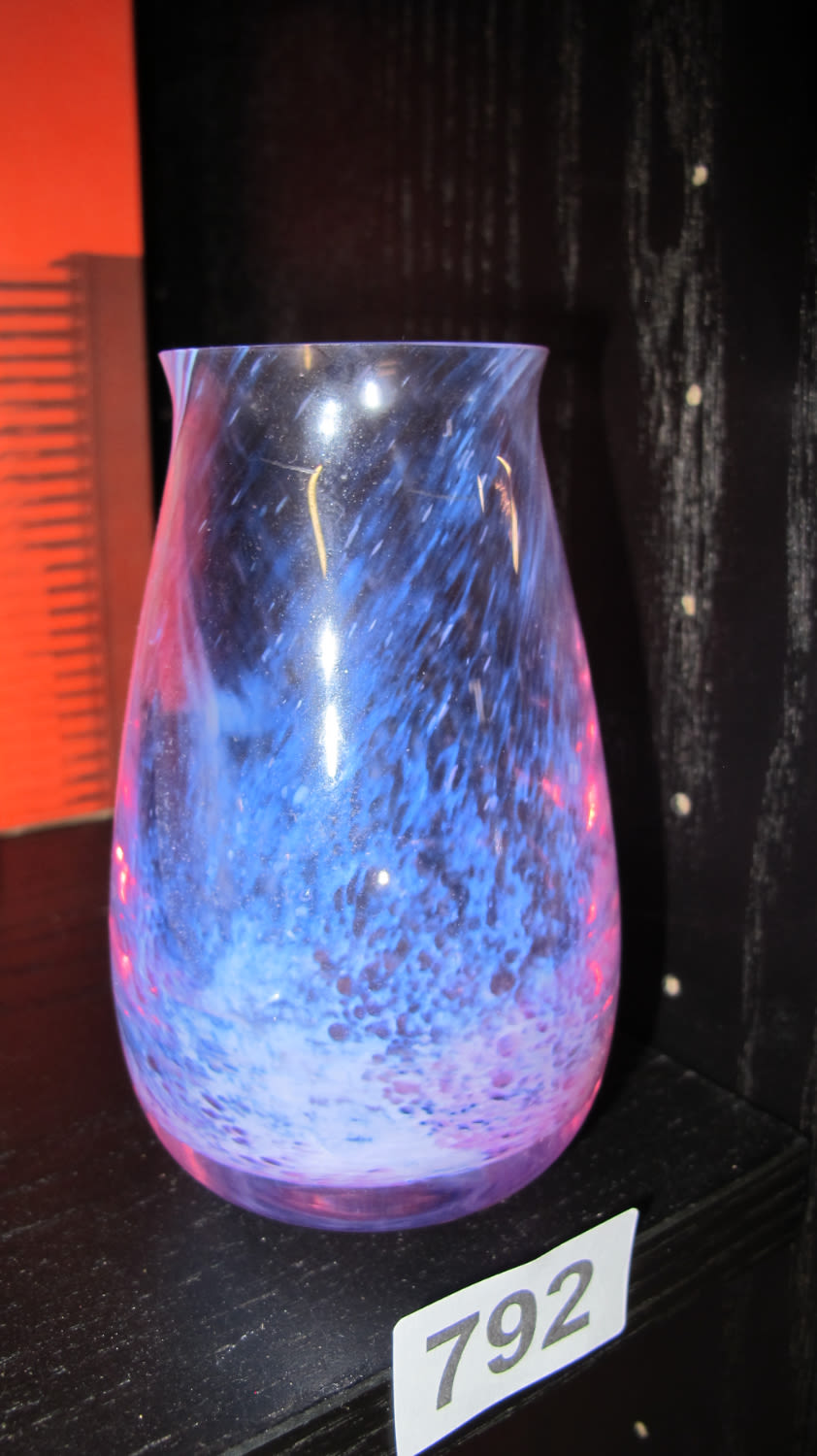 Lot 792: Quality glass vase