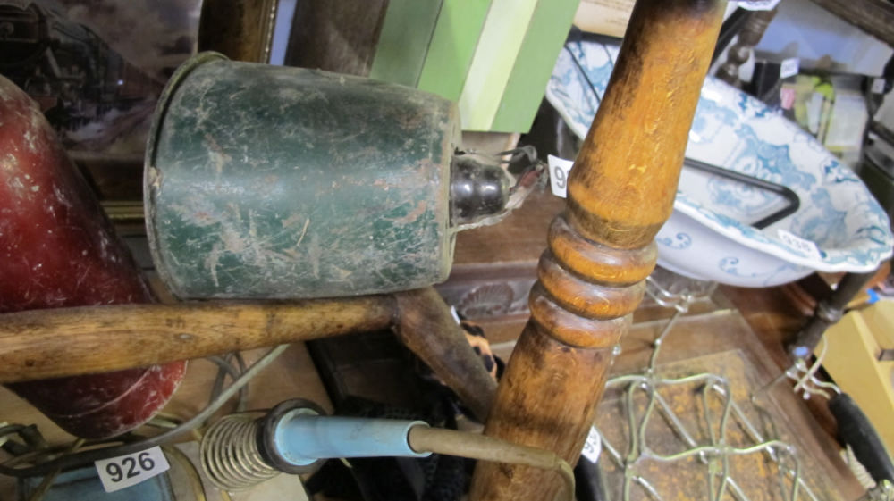 Lot 925: Vintage industrial light fitting