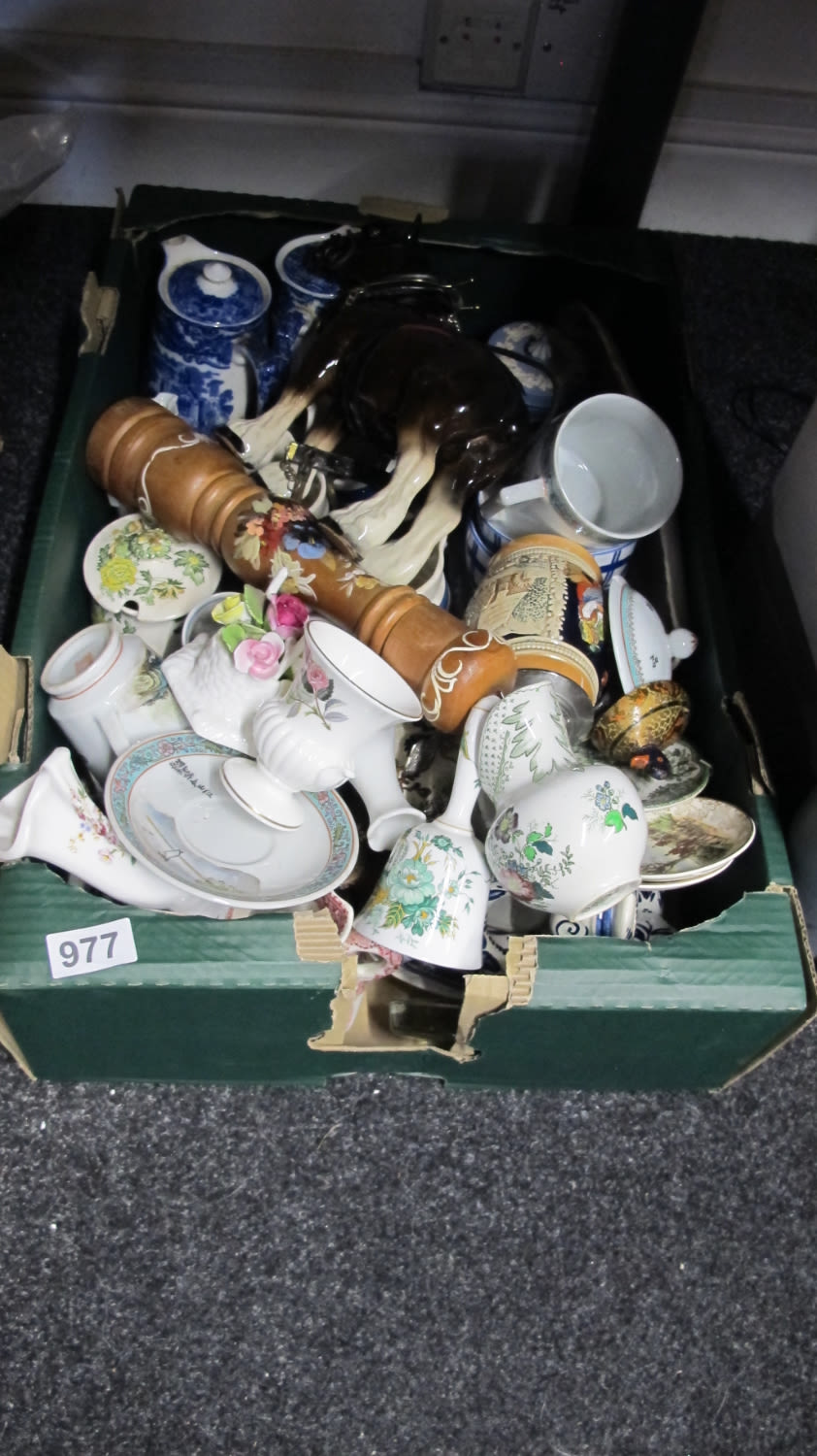 Lot 977: Box of misc.