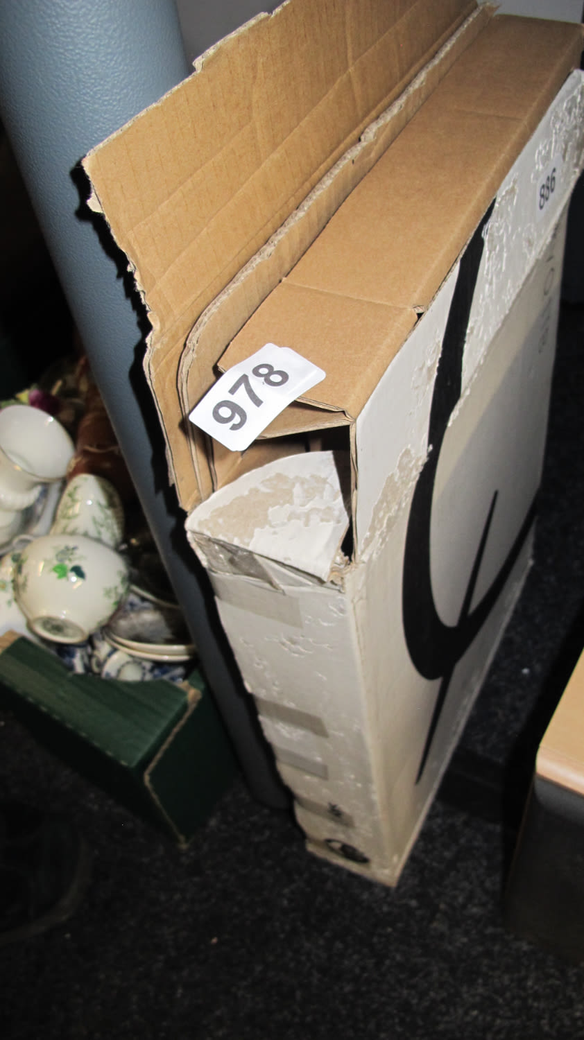 Lot 978: New Sky box