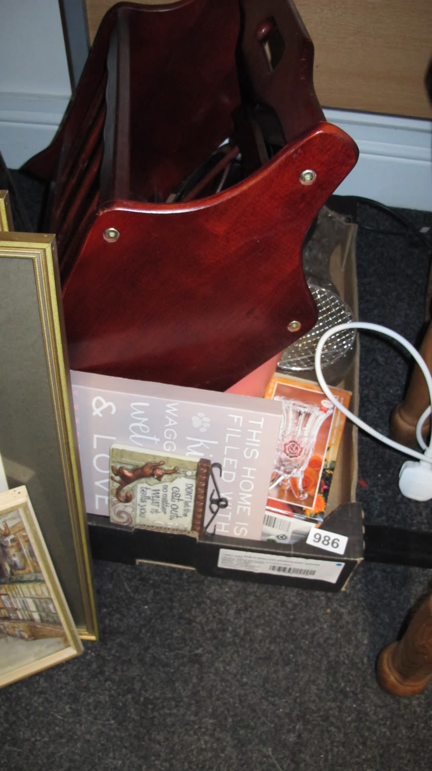 Lot 986: Box of misc.