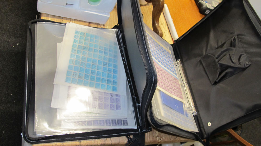Lot 995: A large quantity of sheets of stamps