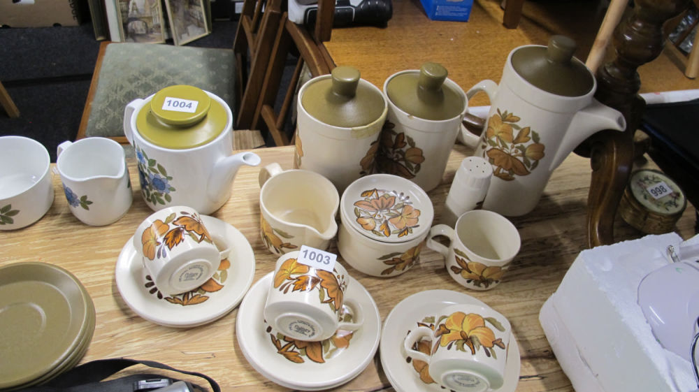 Lot 1003: Mid-century tea/coffee set
