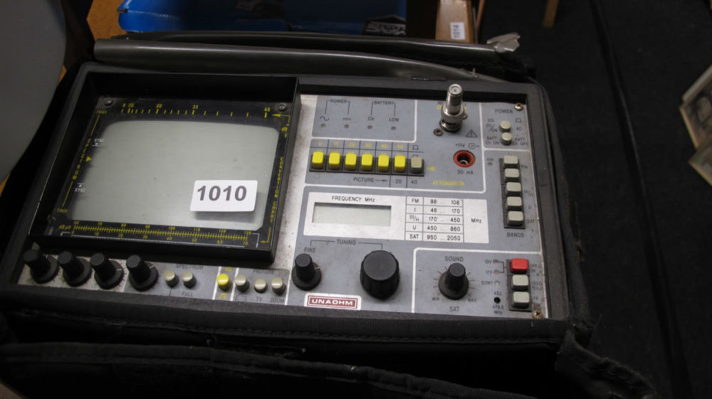 Lot 1010:  Portable battery operated Unaohm 742FM analogue TV spectrum...