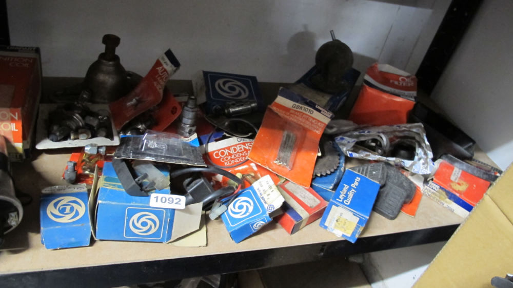 Lot 1092: Shelf of misc.