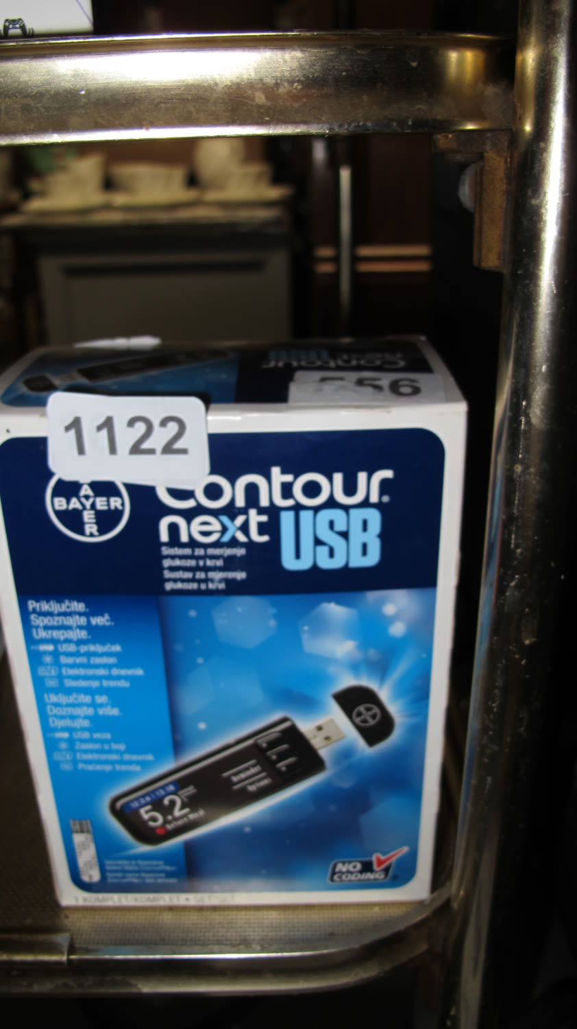 Lot 1122: USB blood glucose monitor