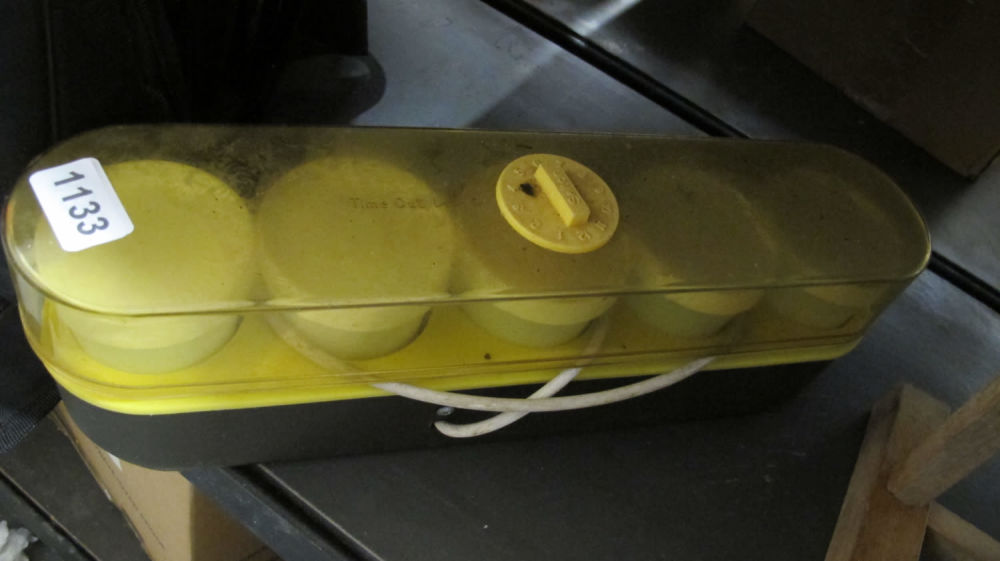 Lot 1133: Yoghurt making machine