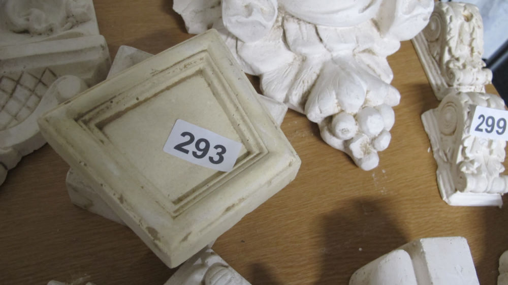 Lot 293: Architectural plaster mouldings