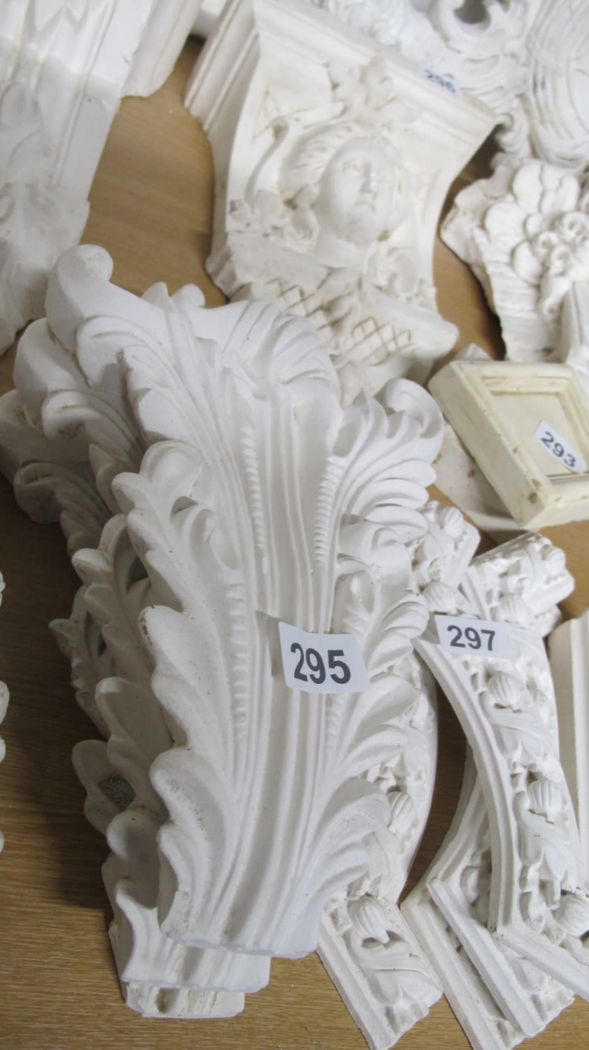 Lot 295: Architectural plaster mouldings