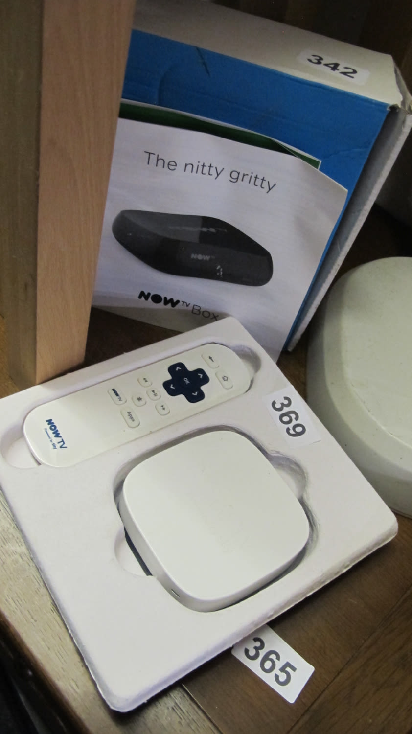 Lot 369: now tv box
