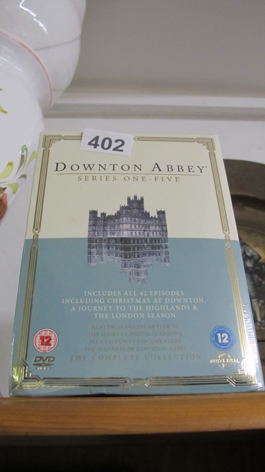 Lot 402: Downtown Abbey box set