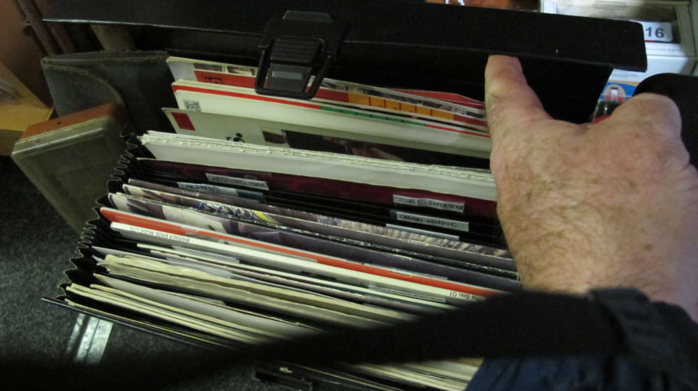 Lot 418: vinyl records