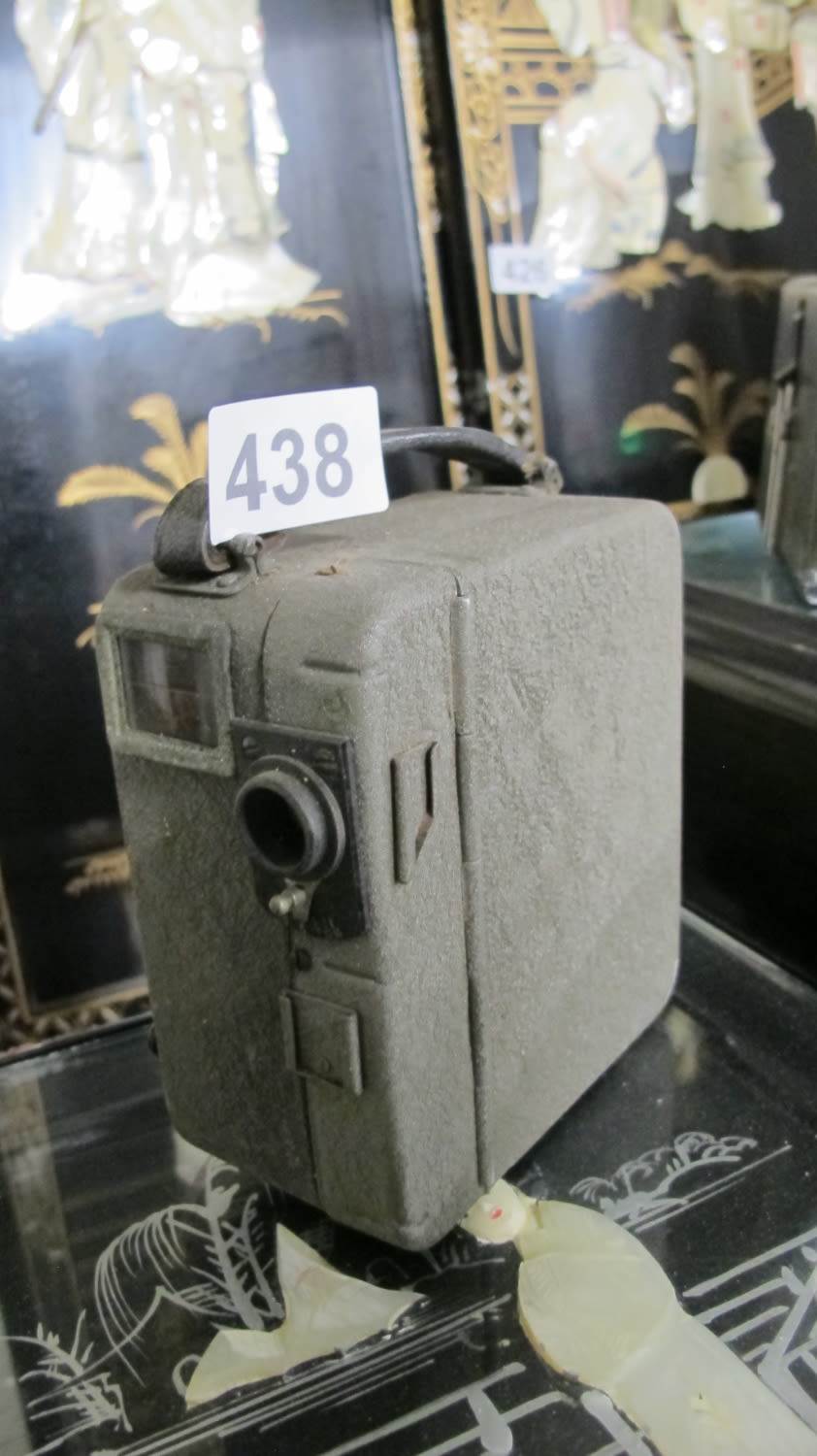 Lot 438: A vintage pathoscope cine camera