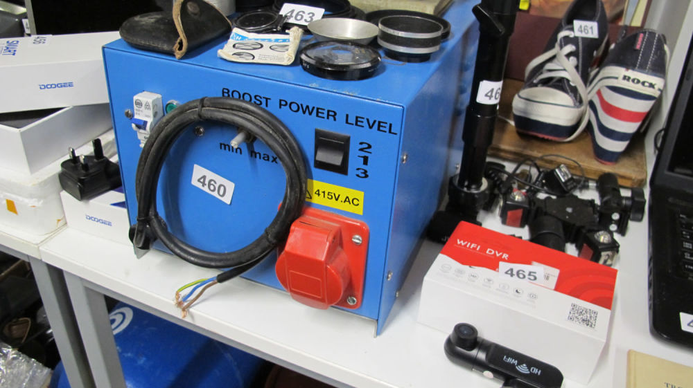 Lot 460: Transwave 230 to 415 volt power booster converter....