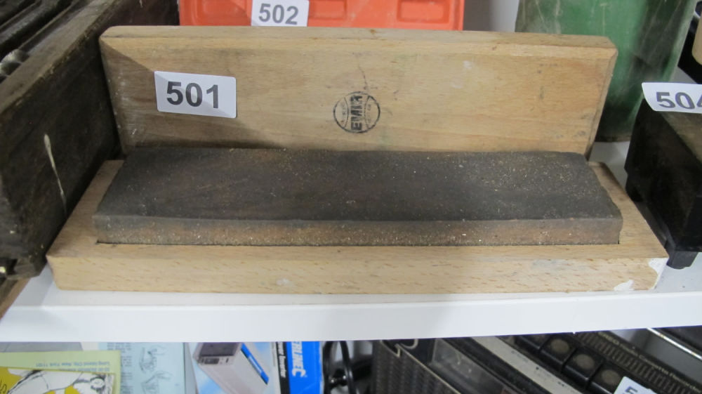 Lot 501: Whetstone