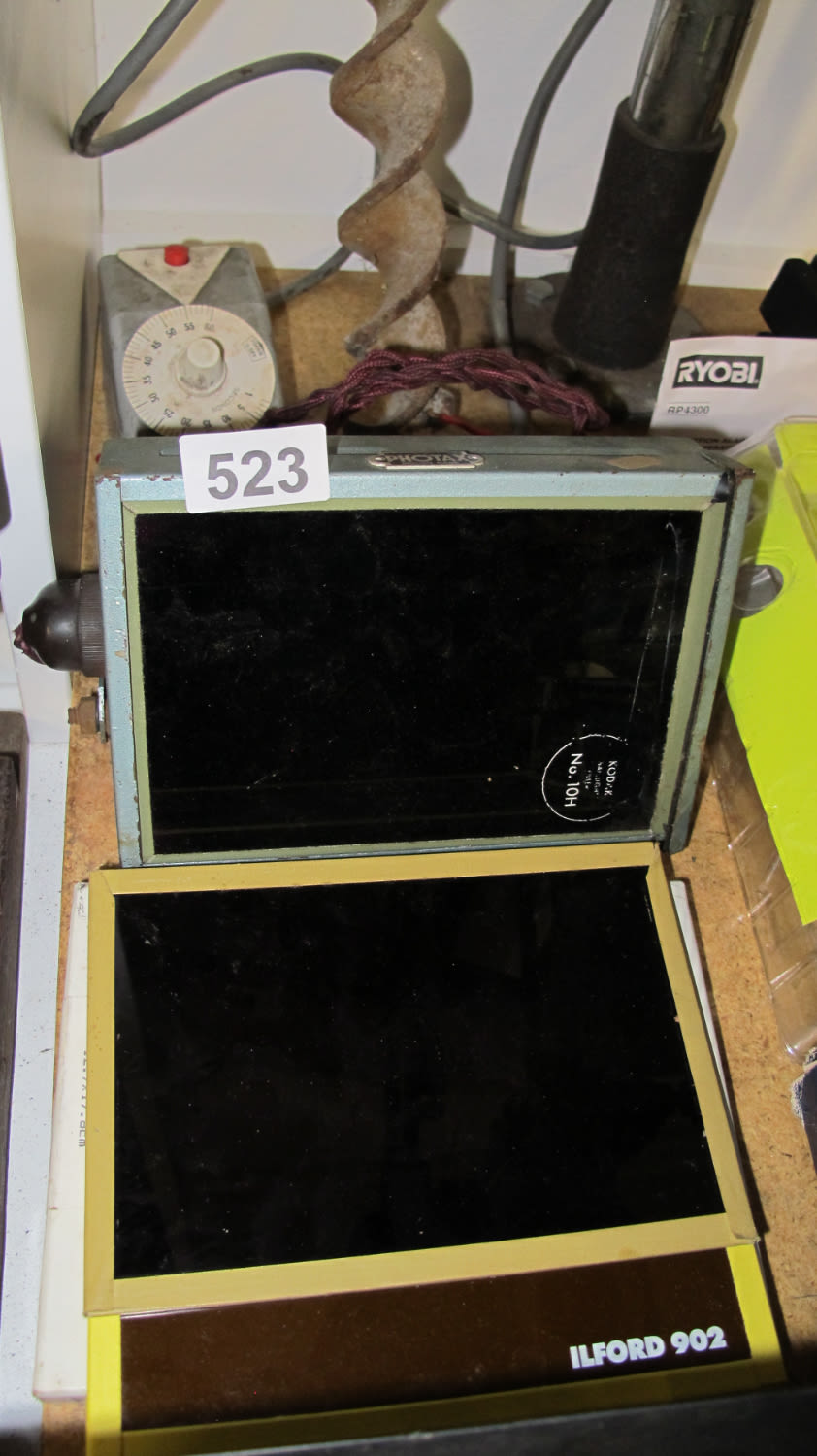 Lot 523: Darkroom safe lights and filters