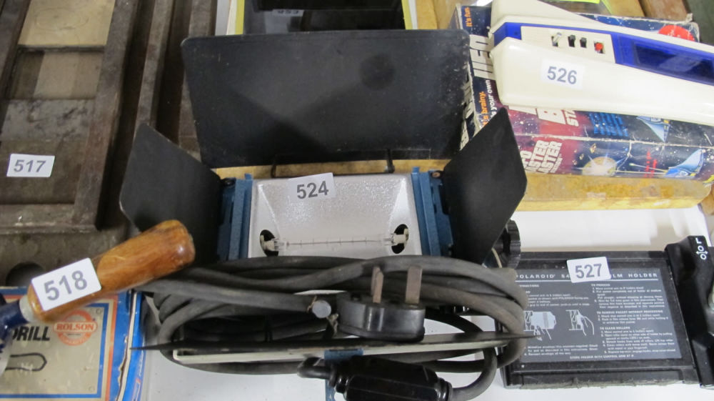 Lot 524: Photographic flood light 