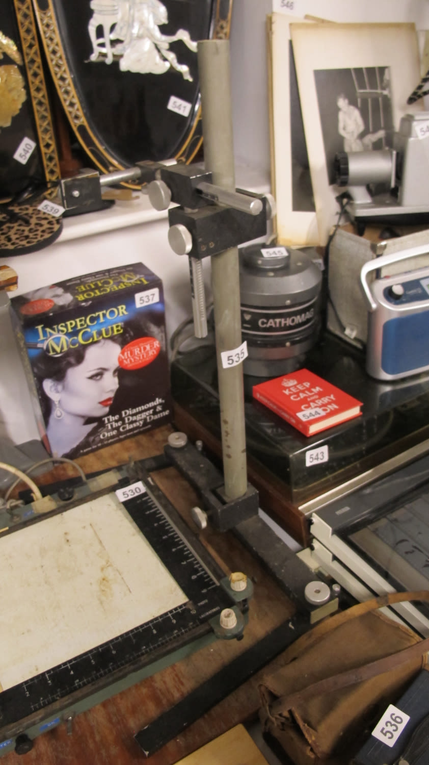 Lot 535: Photographic enlarger stand