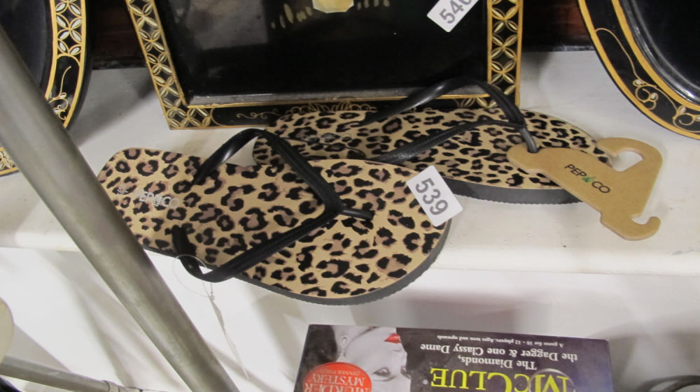 Lot 539: Leopard skin flip-flops