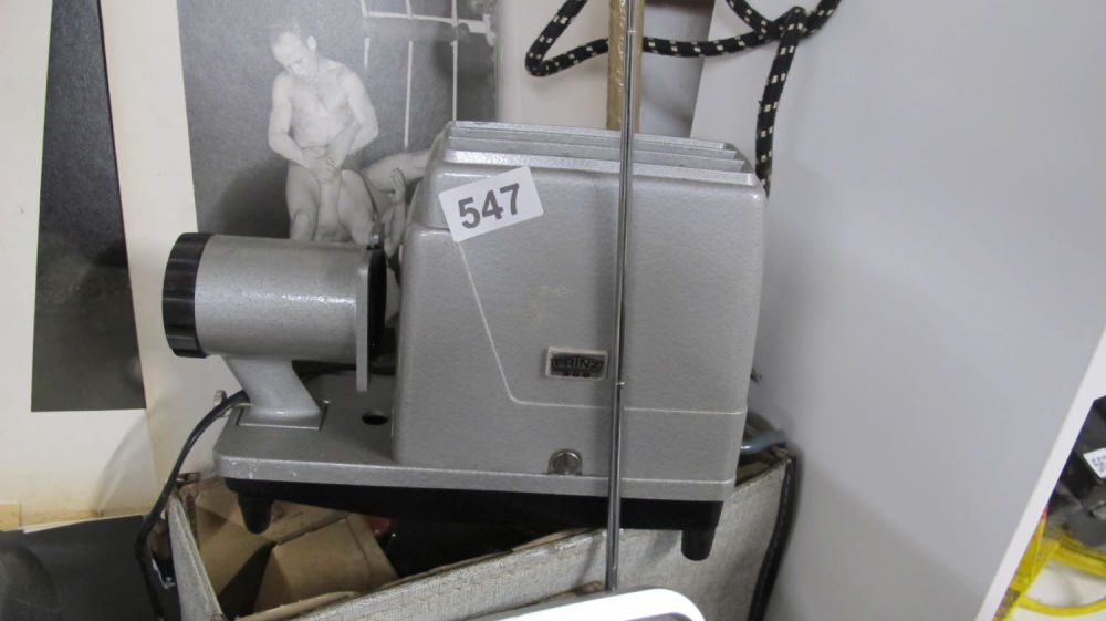 Lot 547: Prinz slide projector