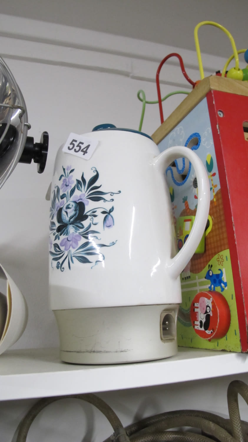 Lot 554: Mid century electric coffee maker