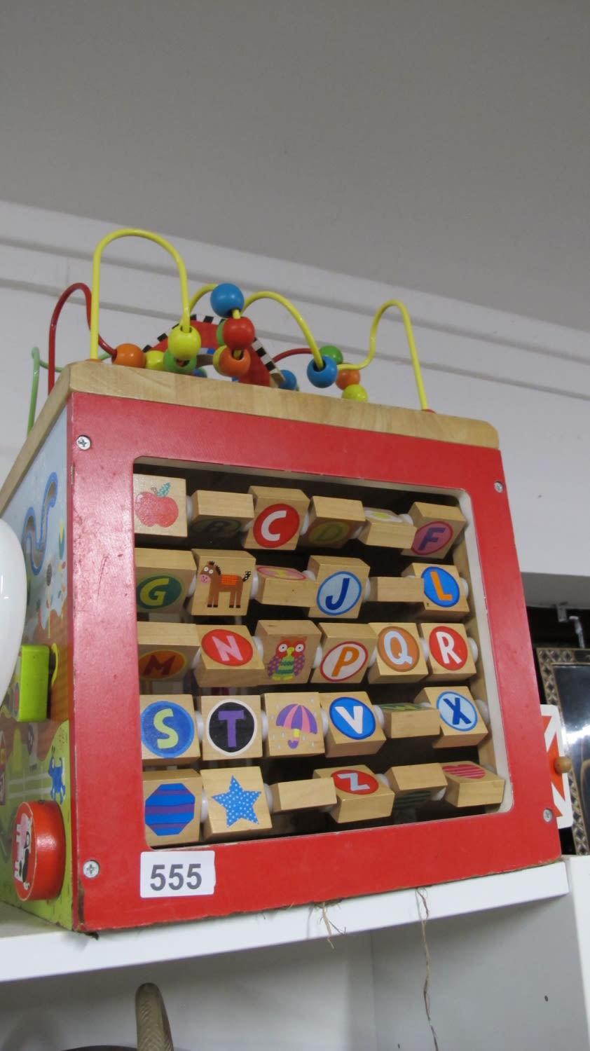 Lot 555: Childs activity centre