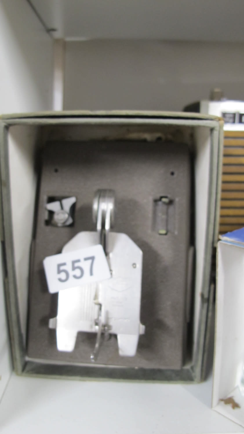 Lot 557: Photograph cutter