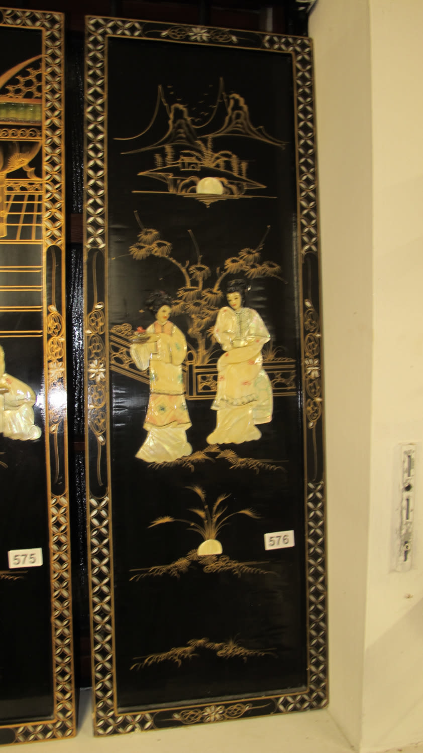 Lot 576: Decorative Chinese wall panel