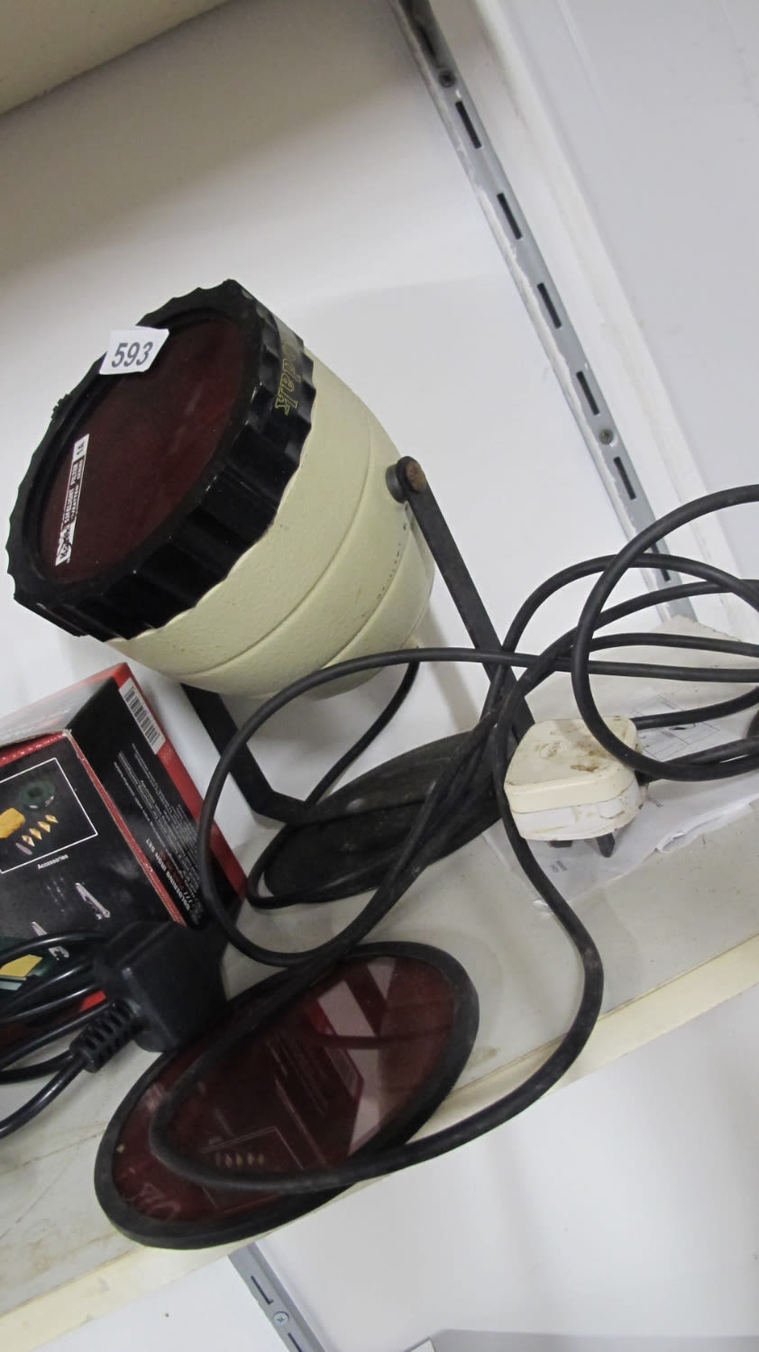 Lot 593: Darkroom light