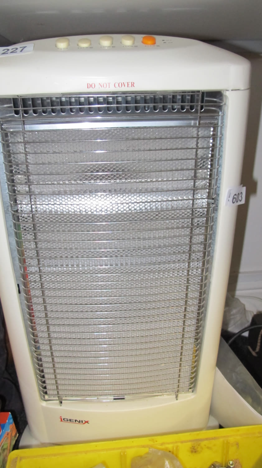 Lot 603: Electric heater